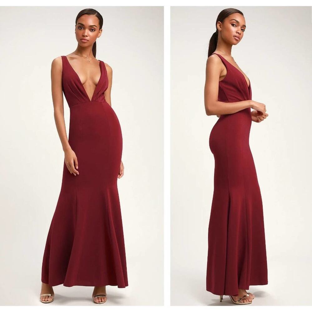 LULUS Adelina Mermaid Maxi Dress Maroon Plunge Neck Red Sz S NWT $98 {SS40}